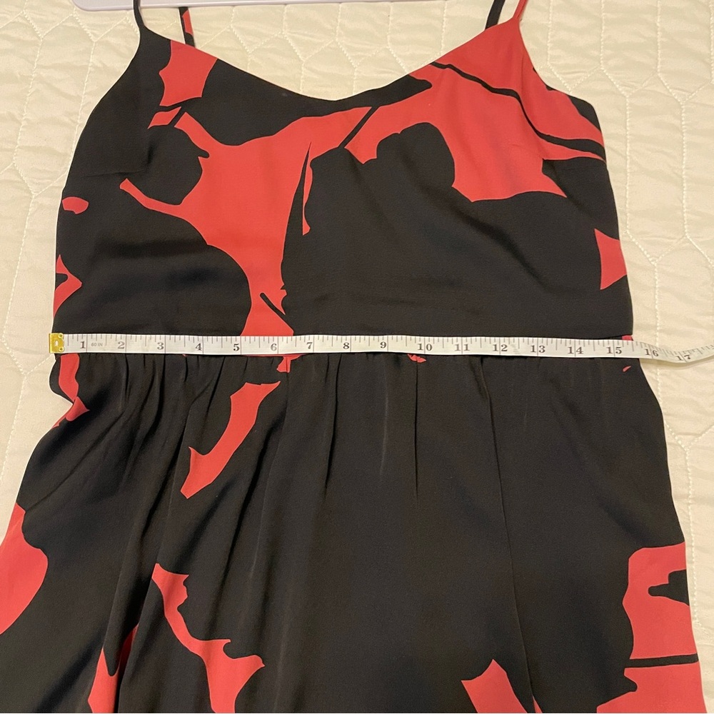 LOFT Spaghetti Strap Sundress Tea Length Black Red
Dress Size 8 - Picture 3 of 5